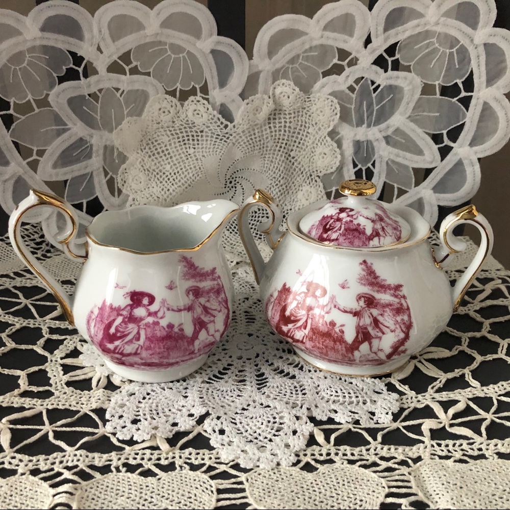 Fielder Keepsakes Pink Toile Creamer and Sugar